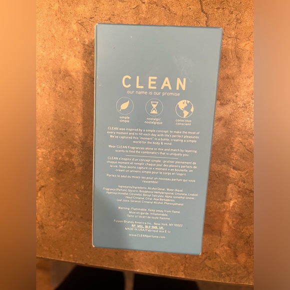 CLEAN -COOL COTTON PERFUME - NEW IN BOX -FULL-Eau de Toilette / 2 Fl. Oz. 160mll - Picture 3 of 4